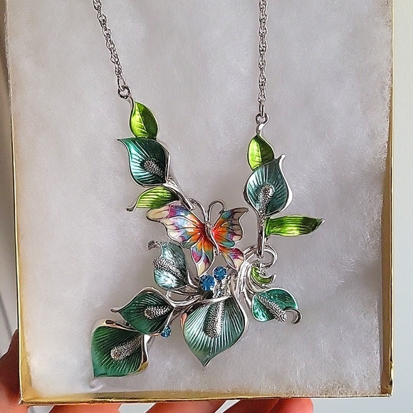 Statement Butterfly and Flower Necklace - Picture 1 of 4